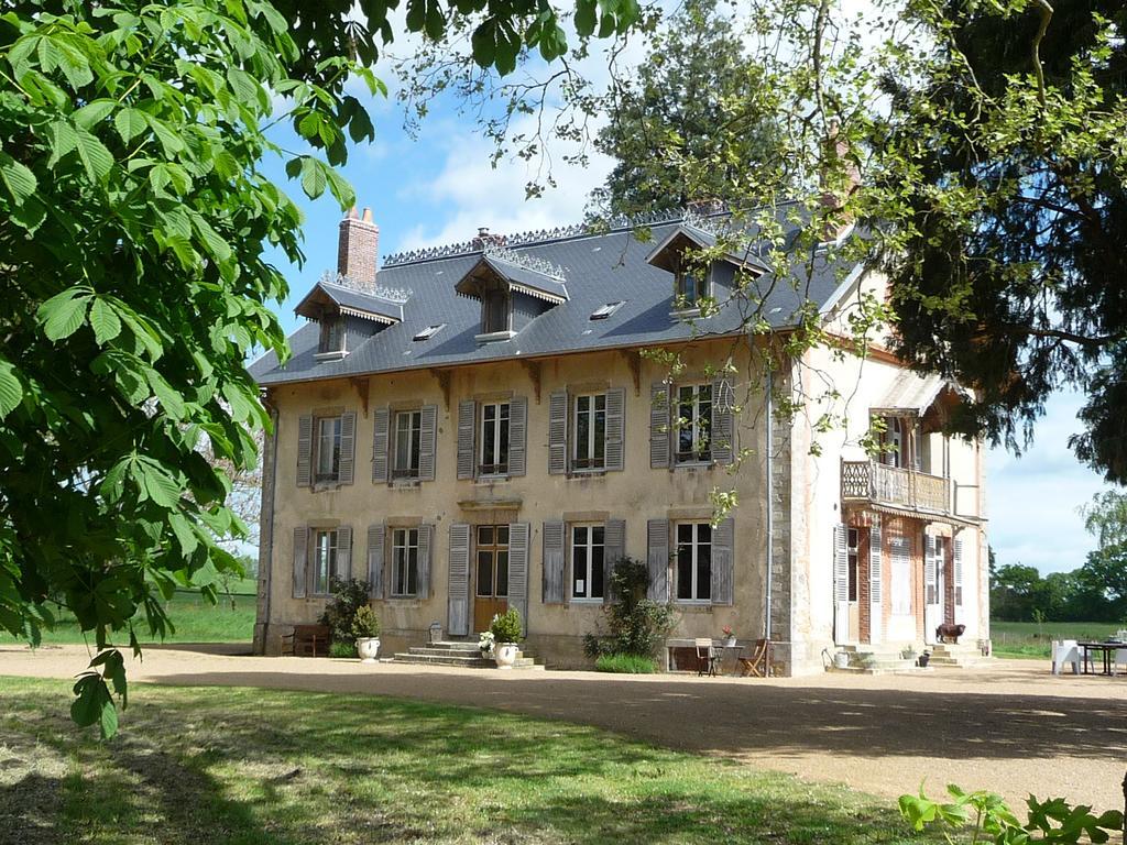 Domaine De Savigny Bed & Breakfast Saint-Saulge Exterior foto